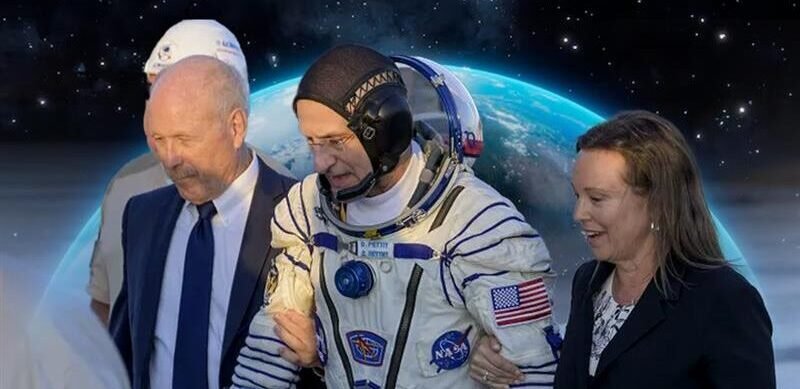 Don Pettit returns to Earth